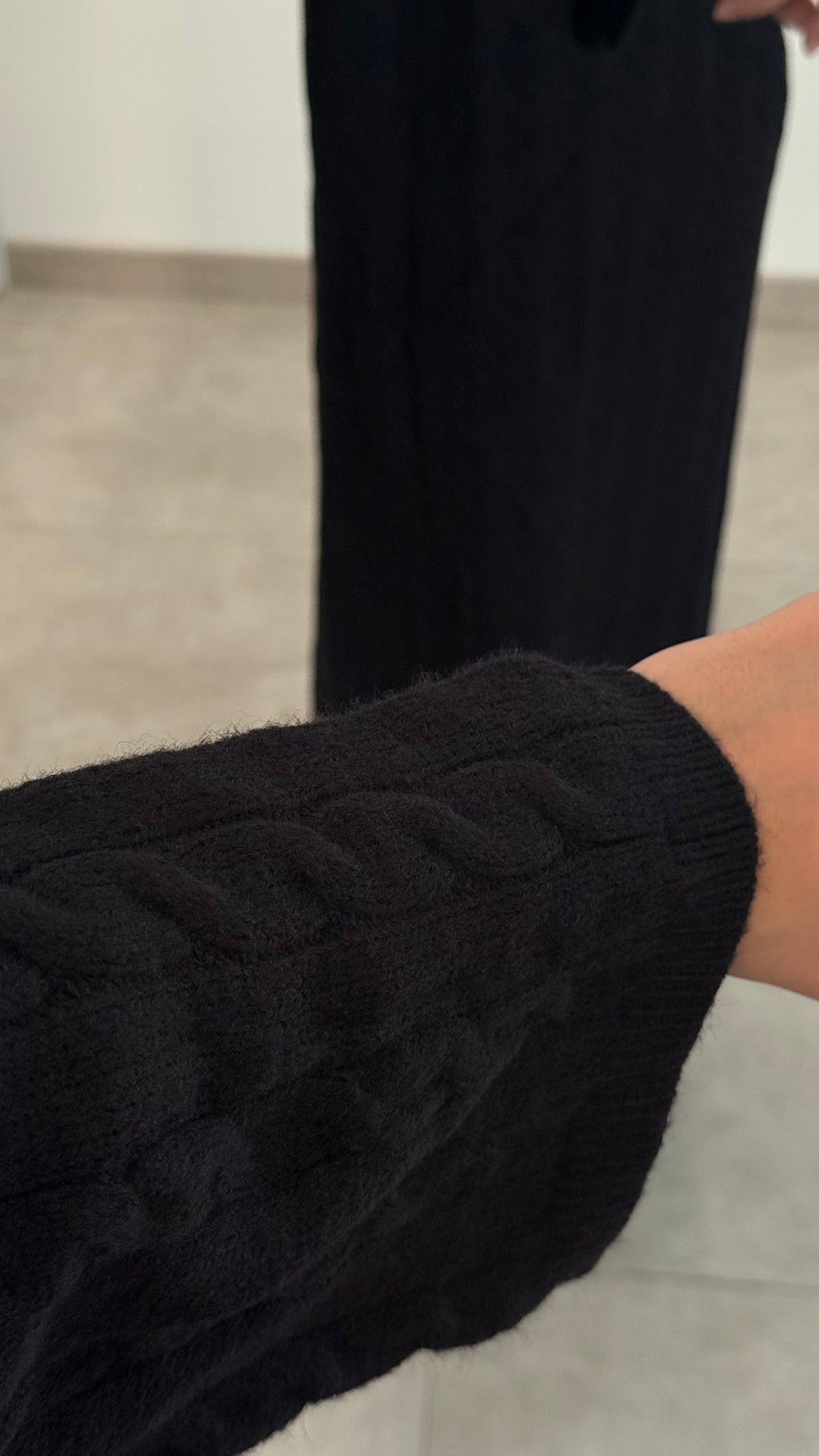 ROBE PULL TRÉSSÉ - NOIR