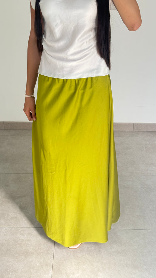 JUPE EN SATIN - VERT PISTACHE