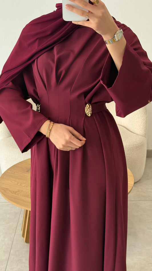 ROBE AVEC BROCHES DORÉ - BORDEAUX