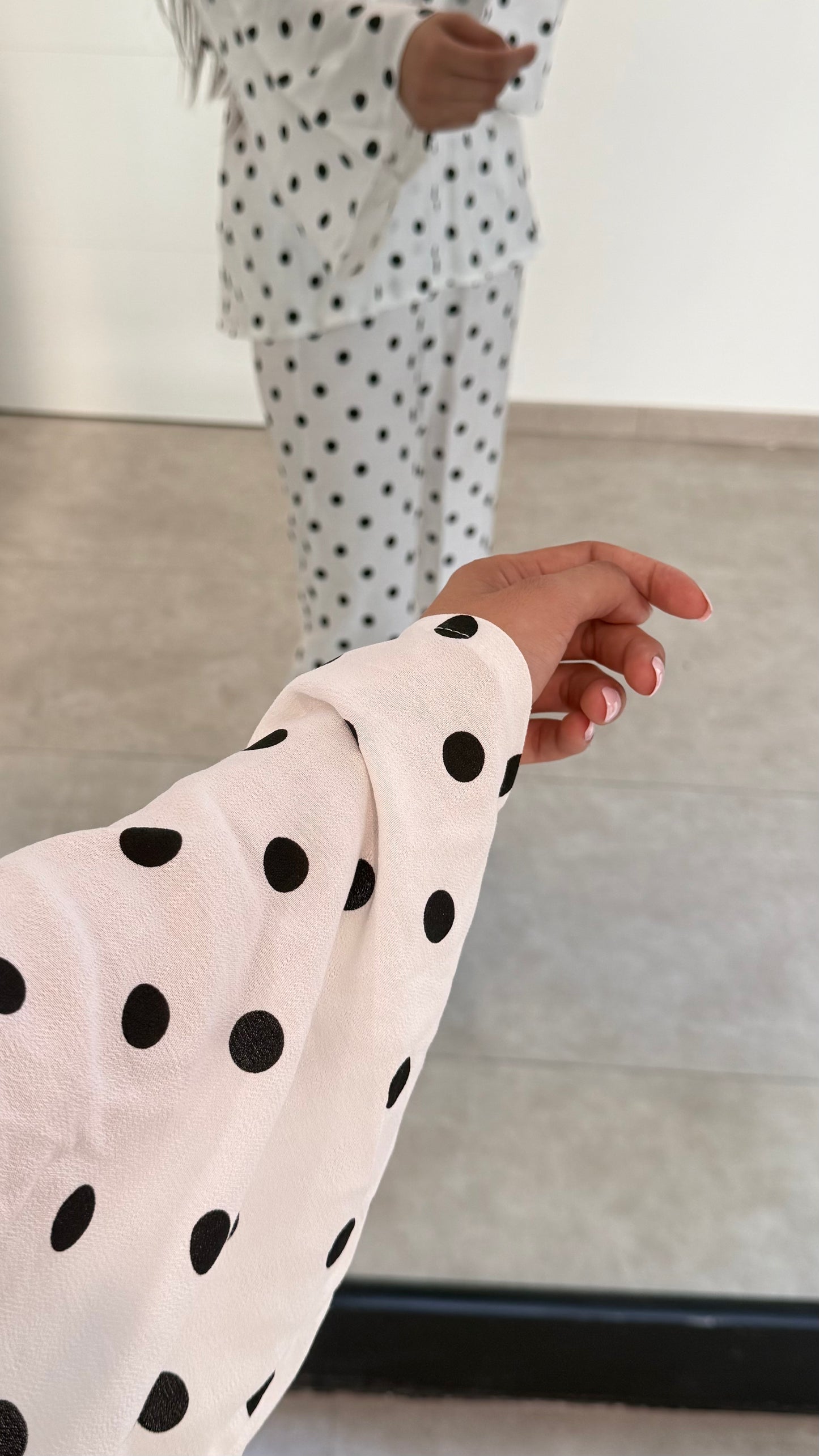 ENSEMBLE À POIS - BLANC/NOIR