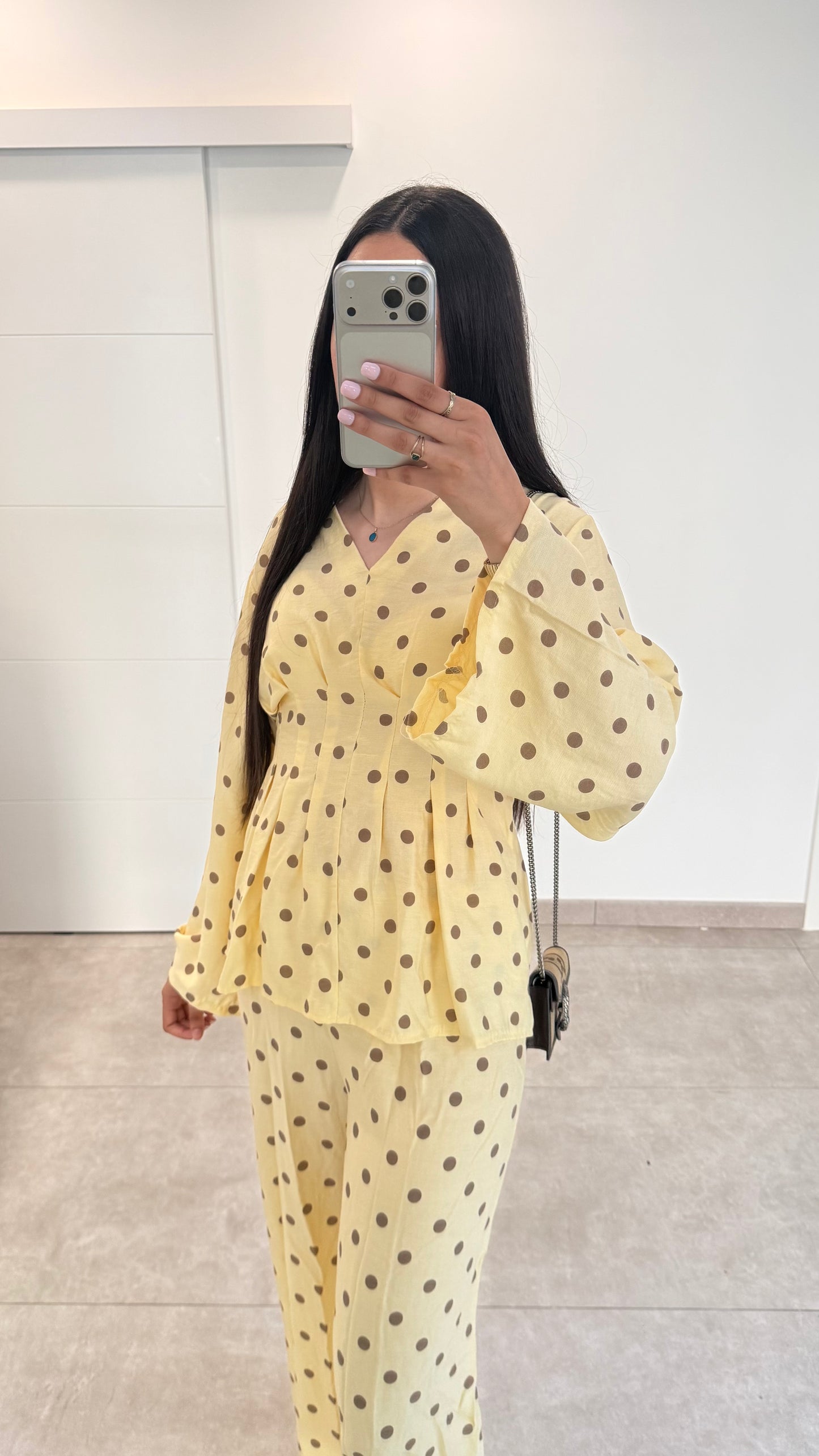 ENSEMBLE À POIS - JAUNE/MARRON