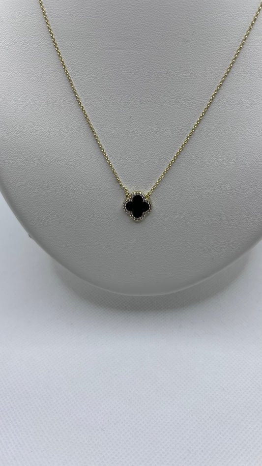 clover necklace