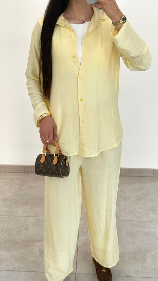 CONJUNTO ESENCIAL - AMARILLO
