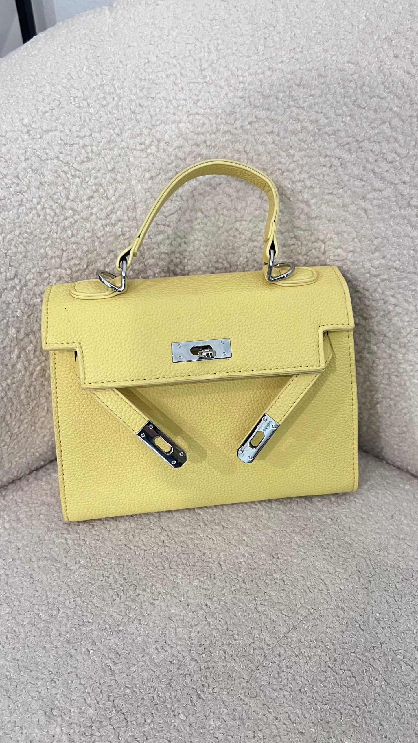 KEL Yellow Bag