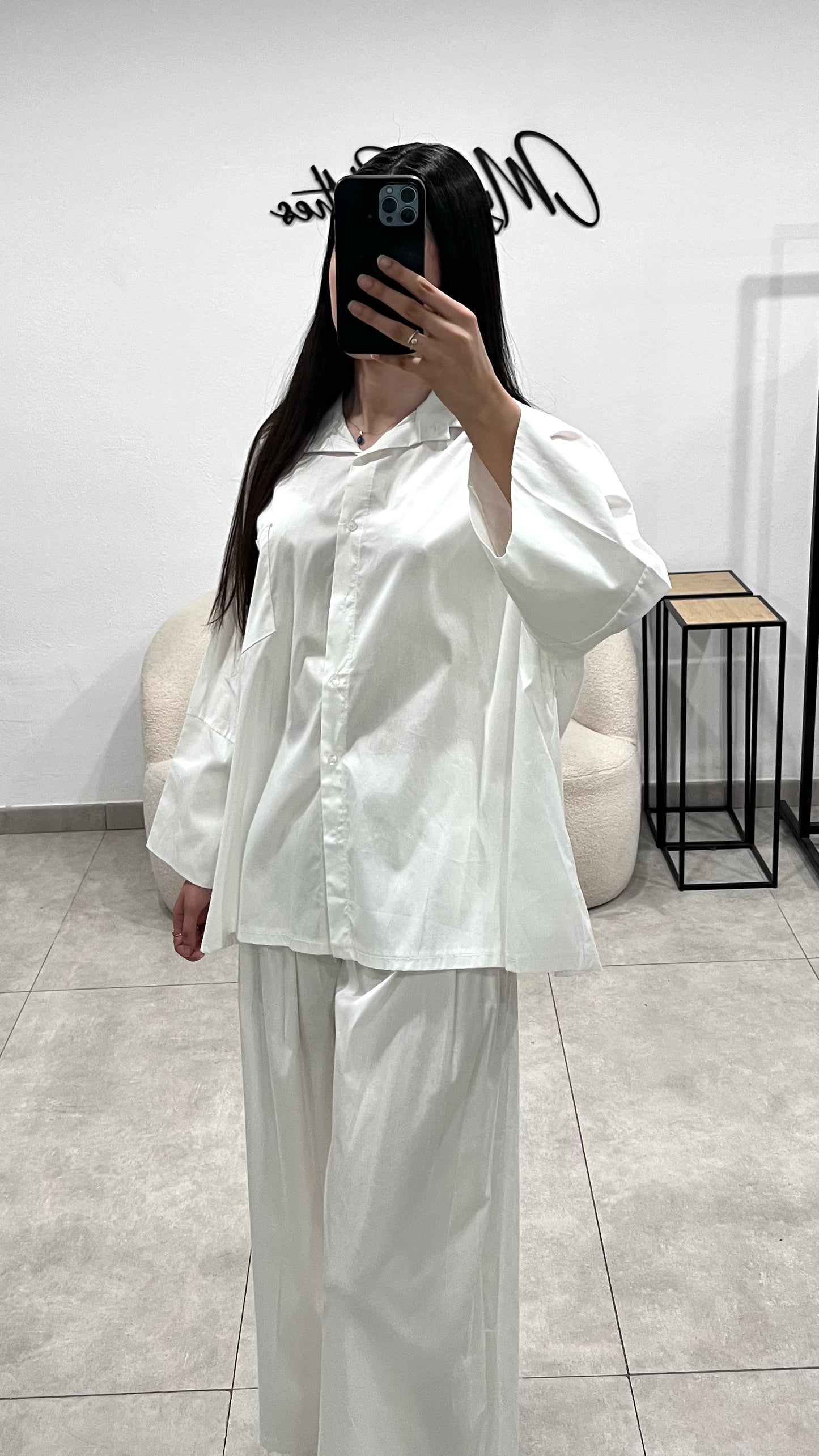 Ensemble blanc à chemise