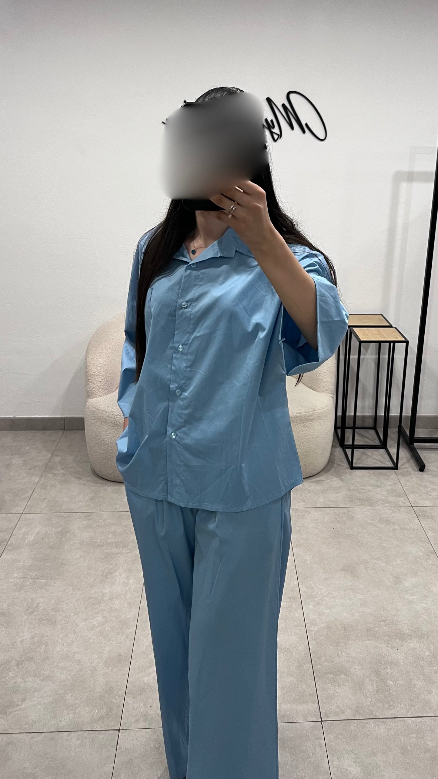 Ensemble bleu à chemise