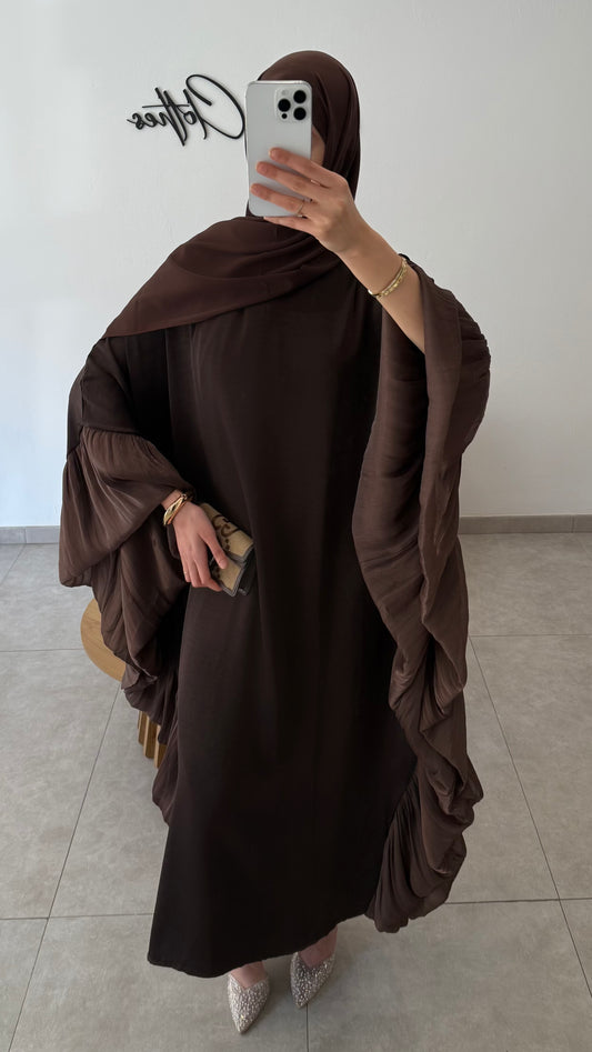 ABAYA EN SATIN AVEC VOLANT - MARRON