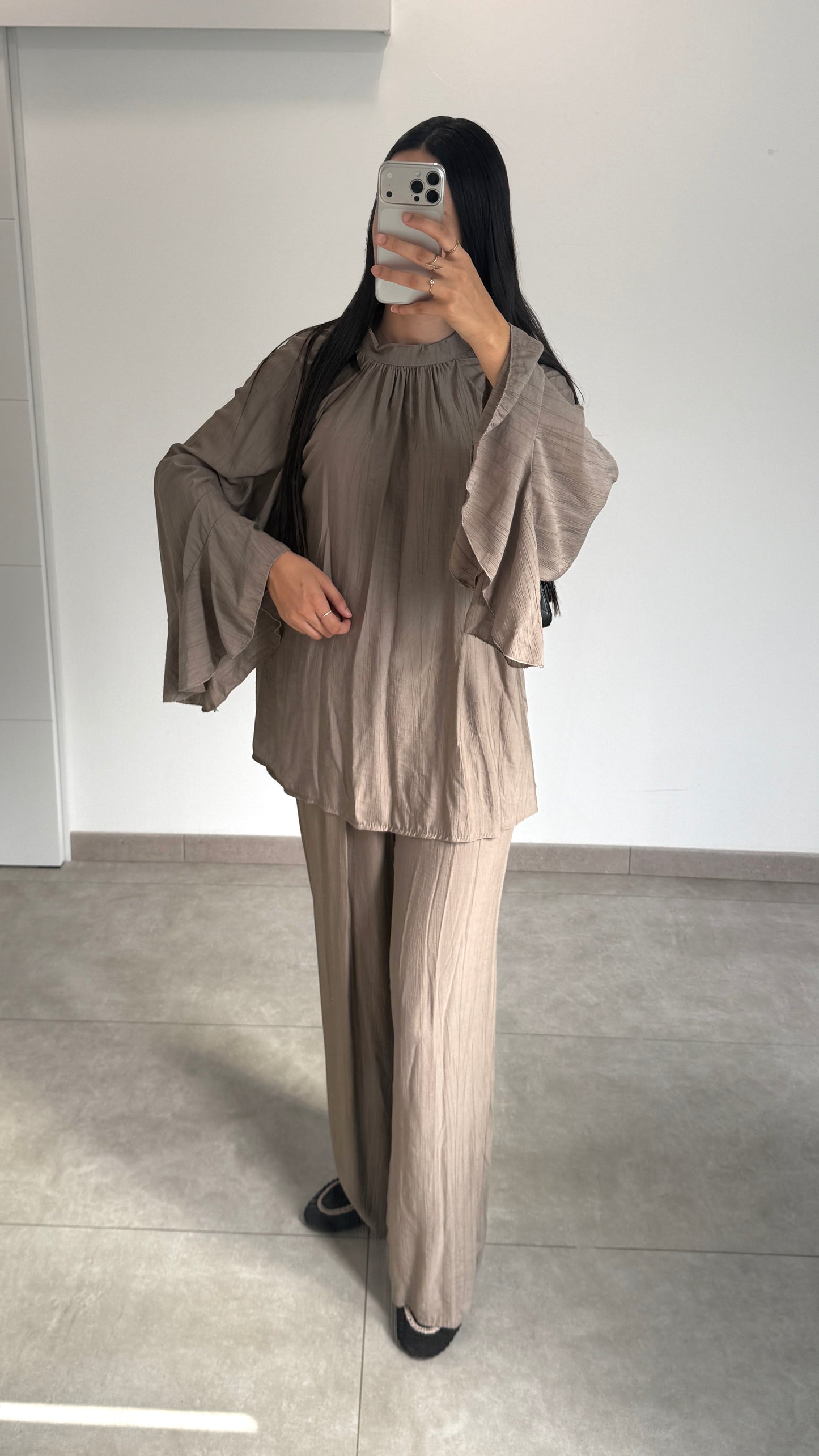 ENSEMBLE MANCHES ÉVASÉE - TAUPE