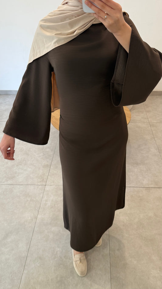 ROBE À LACET AU DOS - MARRON