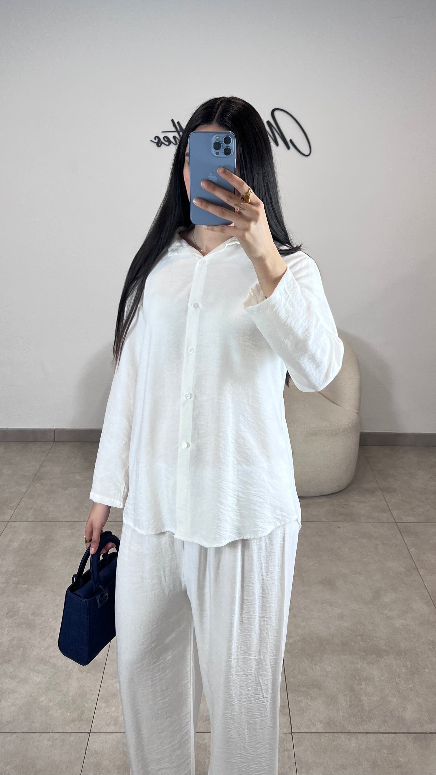 Conjunto de camisa blanca