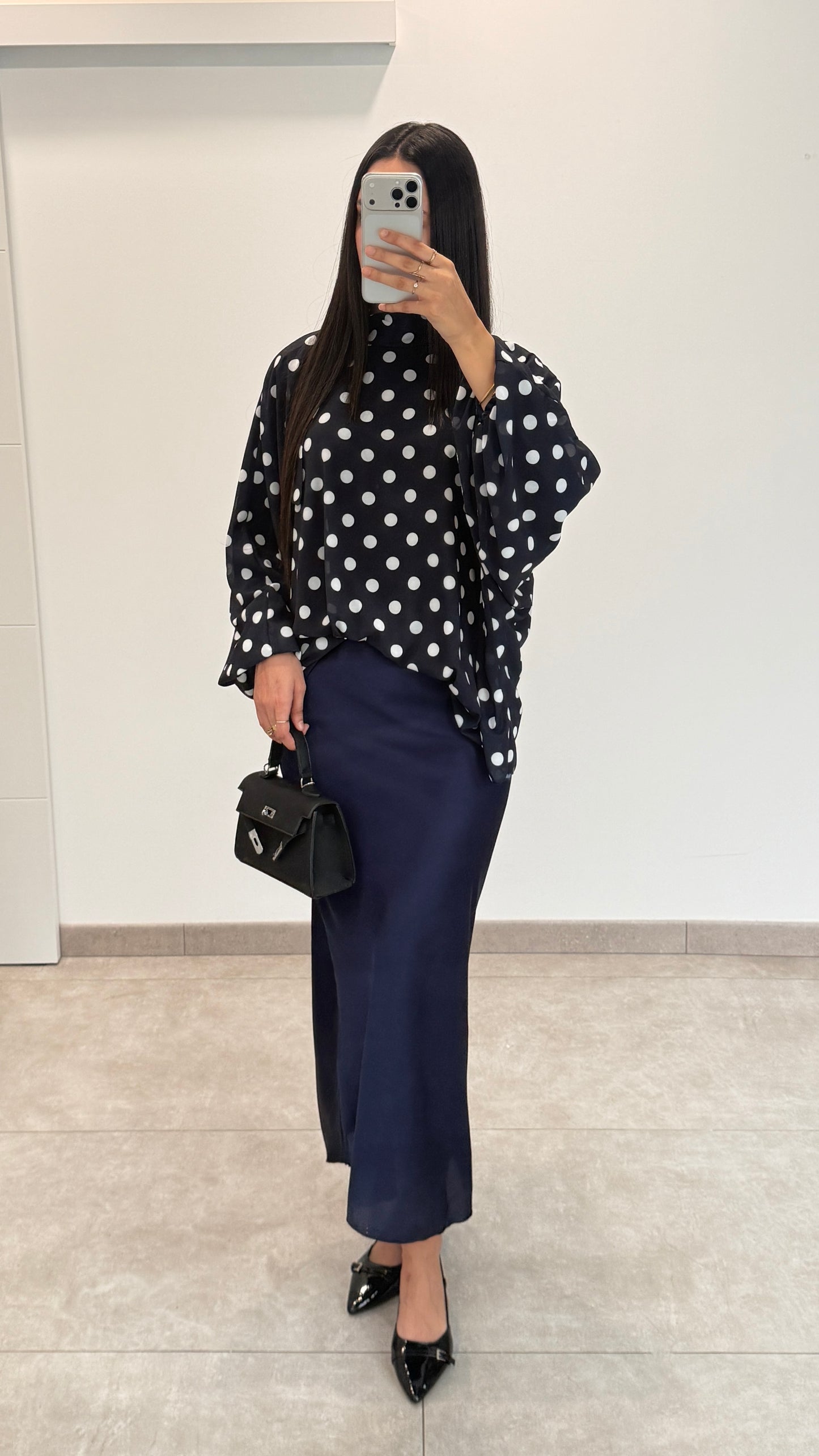 JUPE EN SATIN - BLEU MARINE