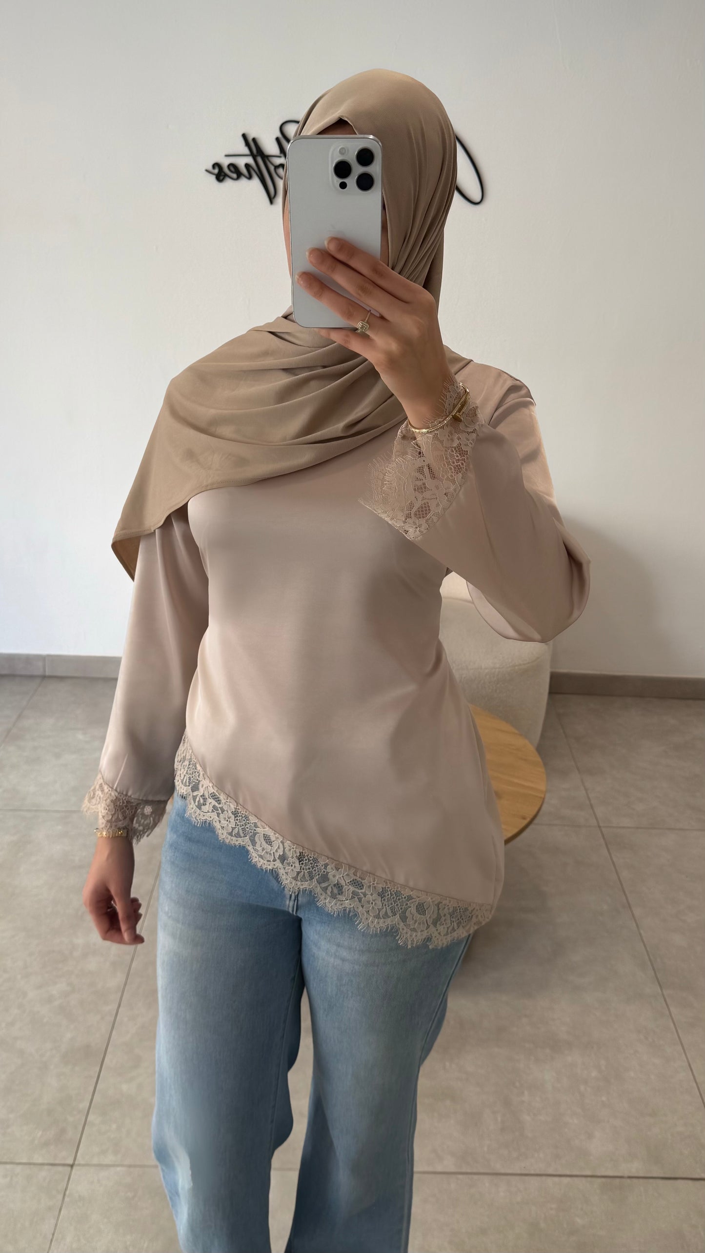 HAUT DENTELLE - BEIGE