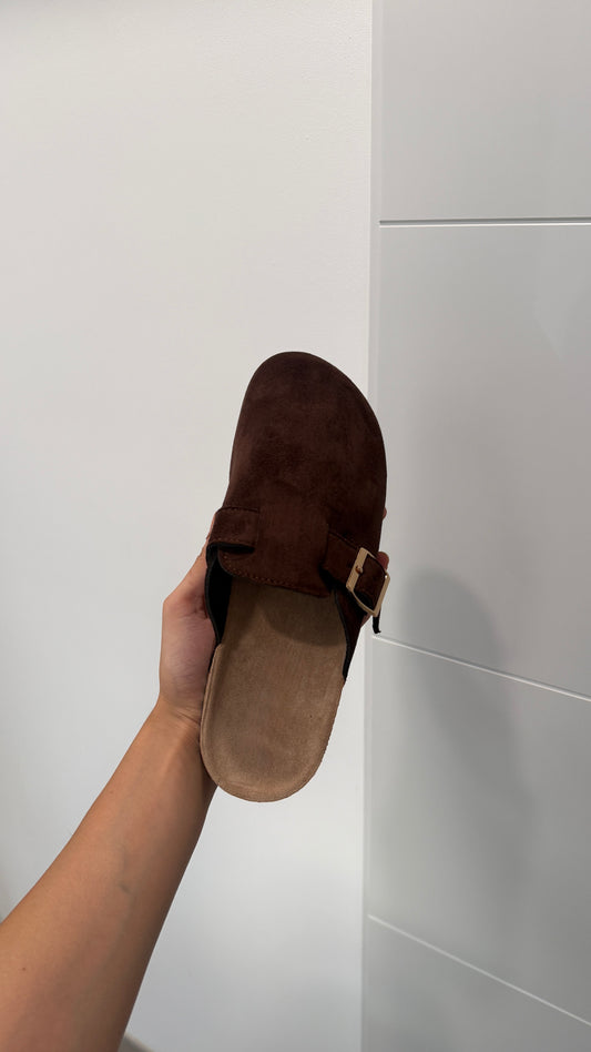 MULE MARRON