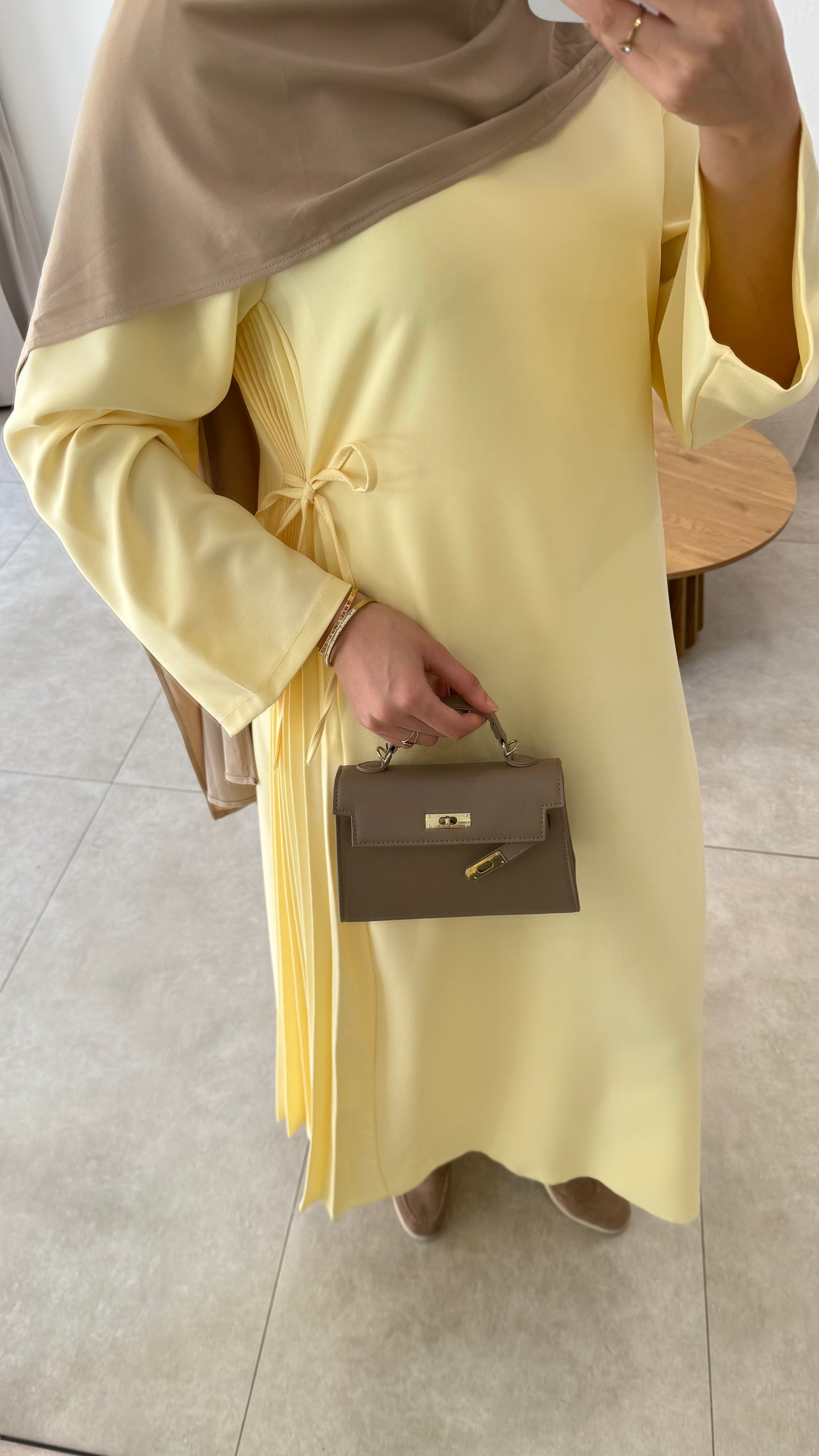 ROBE À NOEUDS - JAUNE