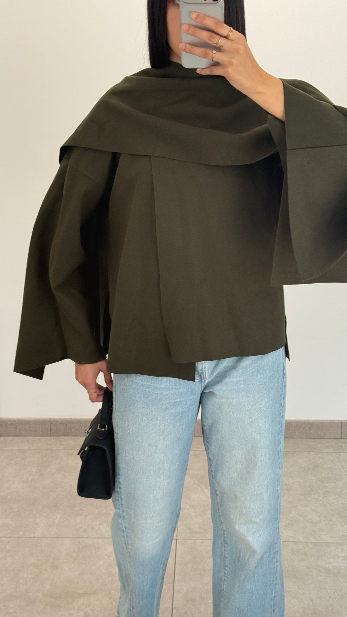 CAPE AVEC ÉCHARPE - KAKI