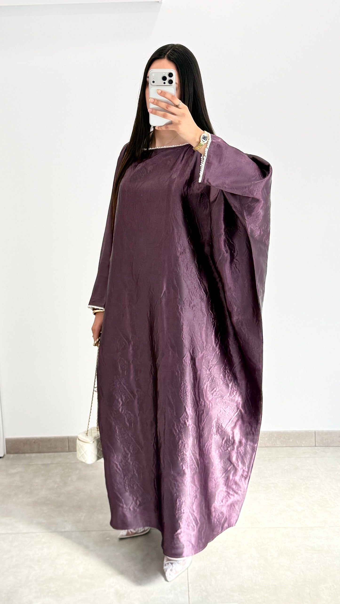 ROBE MAUVE AVEC PERLES