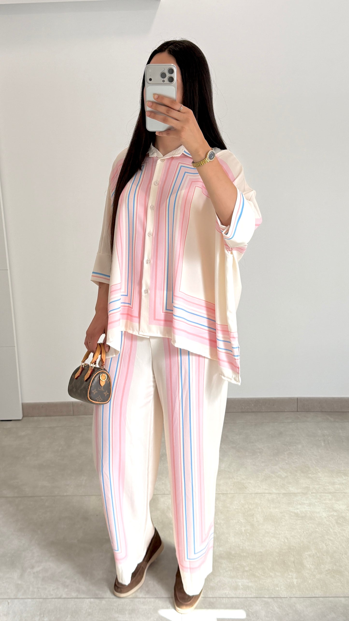 ENSEMBLE EN SATIN FLUIDE - ROSE