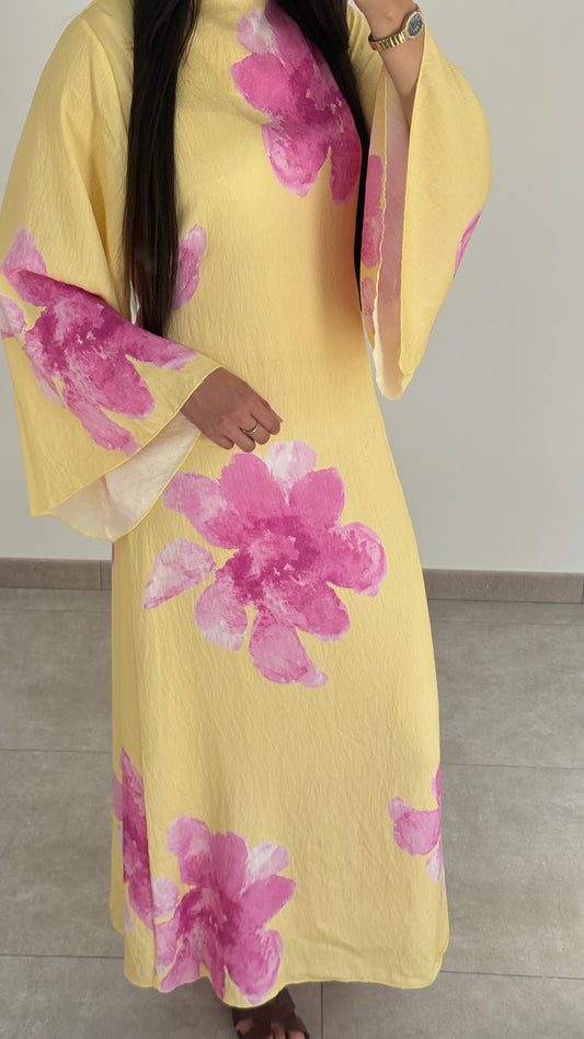 ROBE AVEC FLEUR - JAUNE