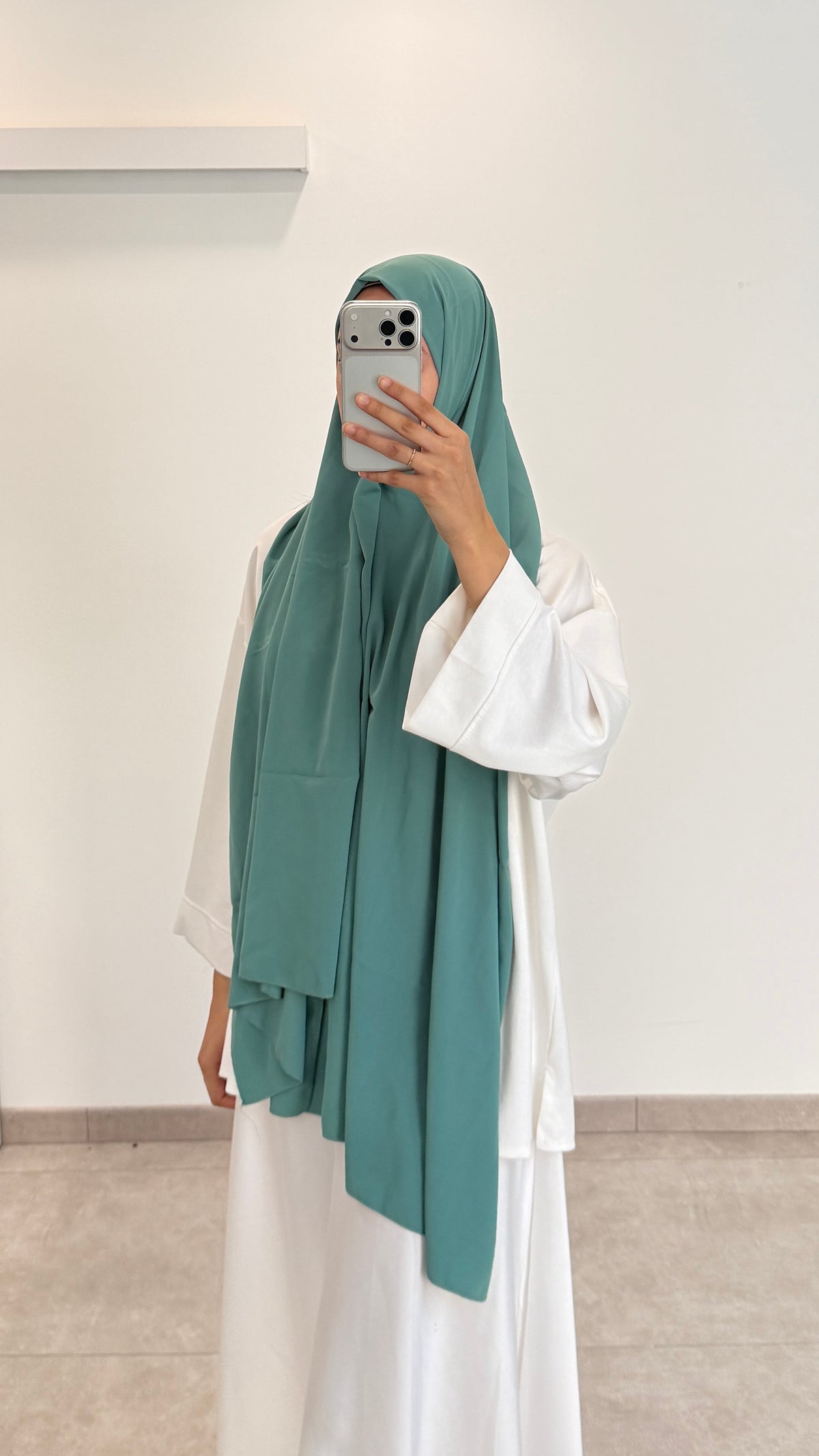 Hijab en soie de Médine