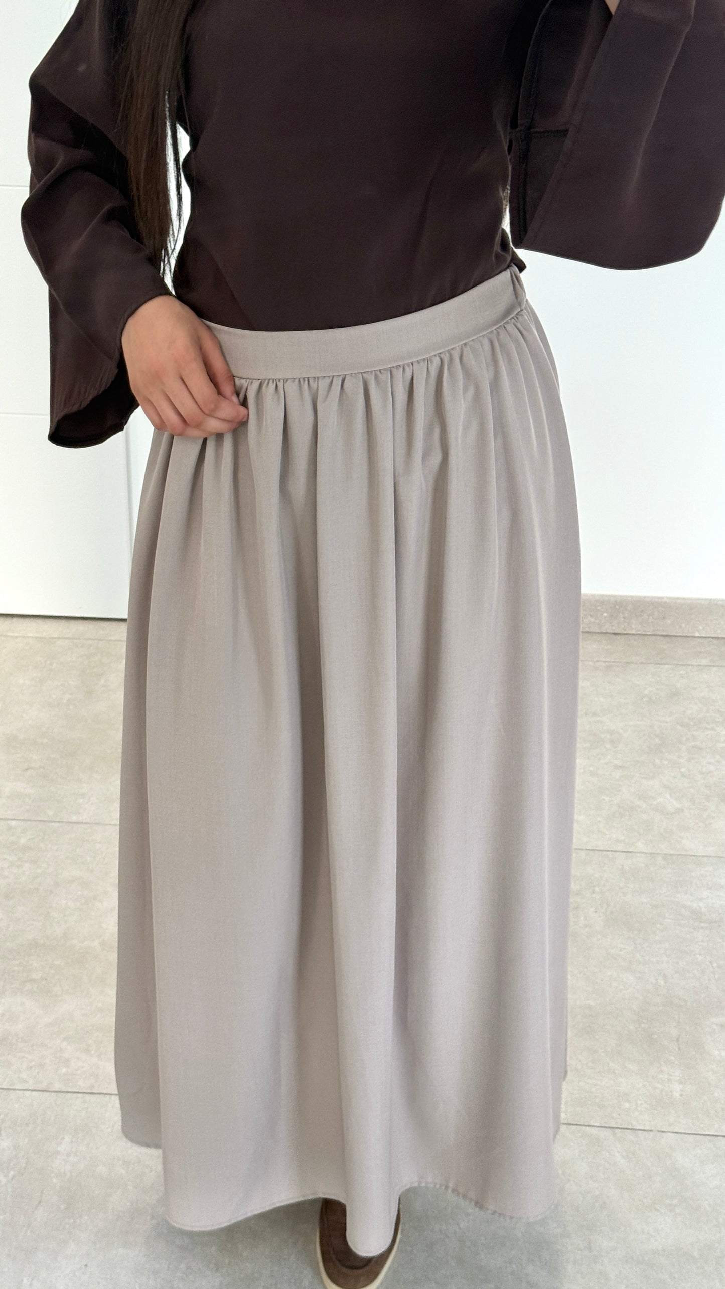 JUPE TAILLE HAUTE ÉVASÉE À PINCES - TAUPE