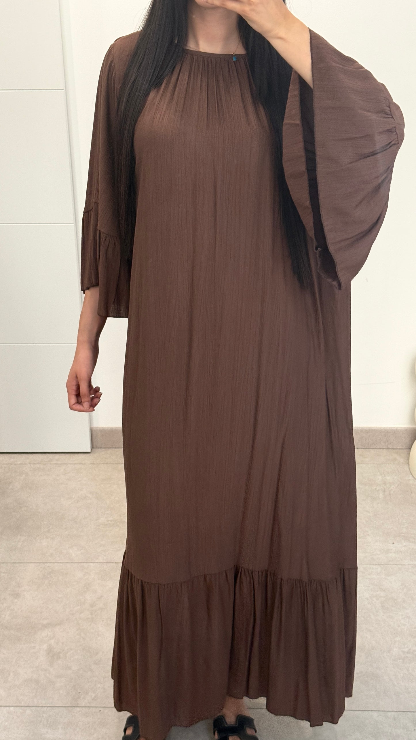 ROBE ÉVASÉ - MARRON