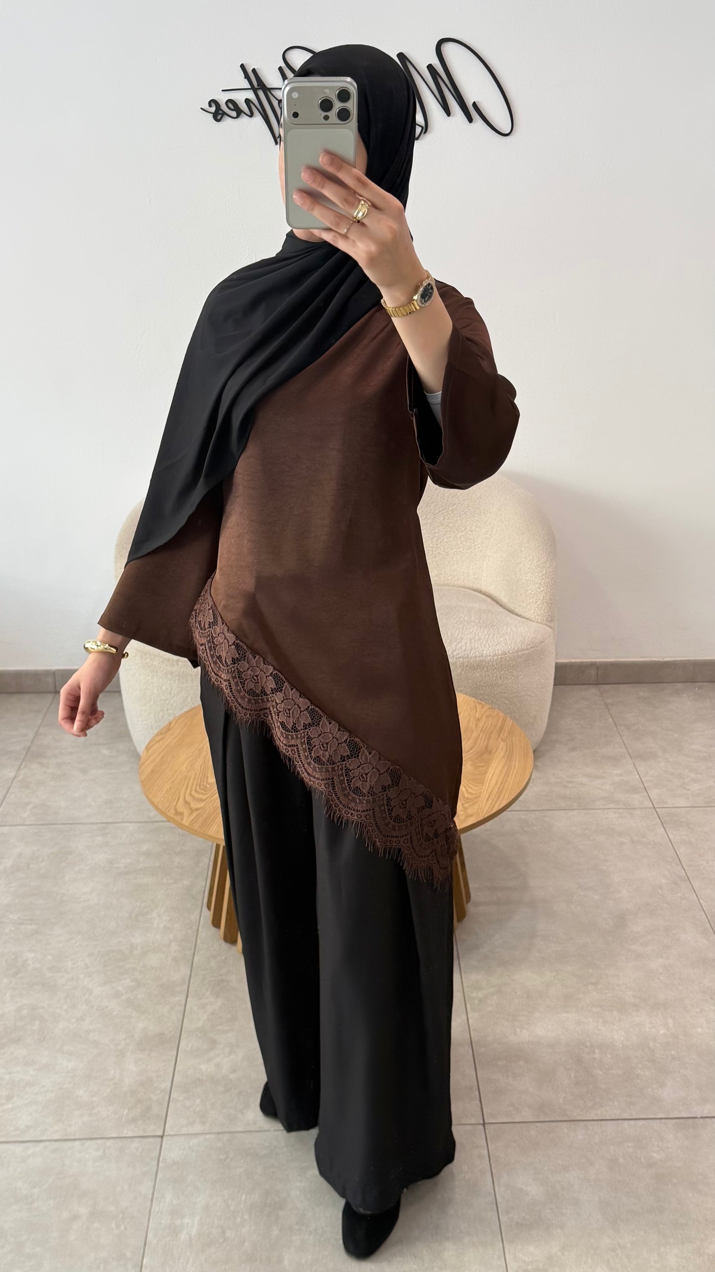 HAUT AVEC DENTELLE - MARRON