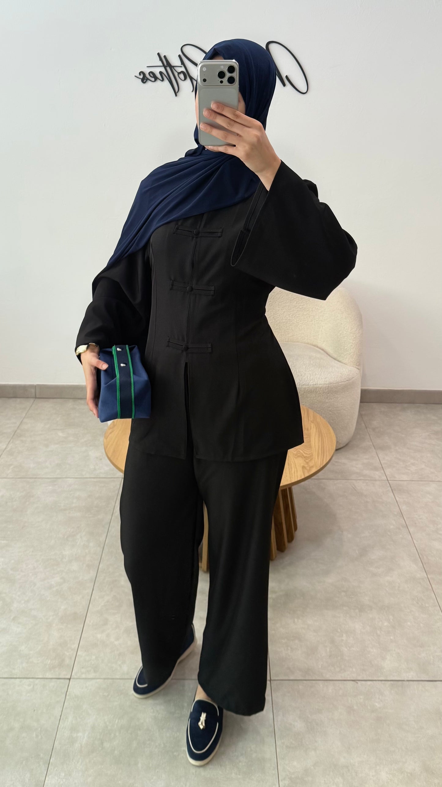 SET WITH BUTTONS - BLACK