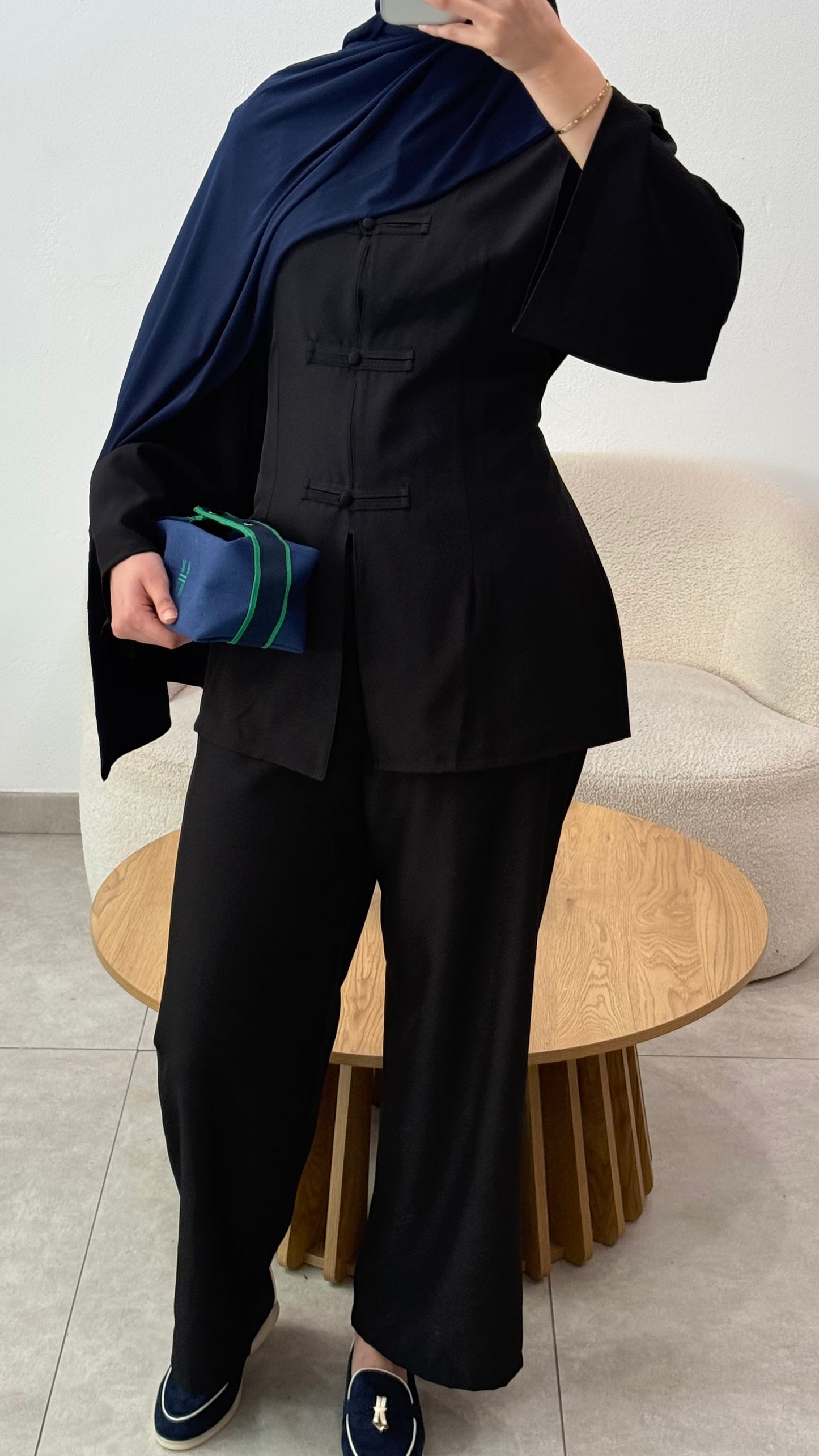 SET WITH BUTTONS - BLACK